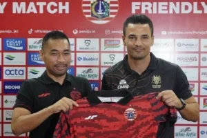 Pelatih Persija Pemain Termotivasi Tinggi Kalahkan Persib